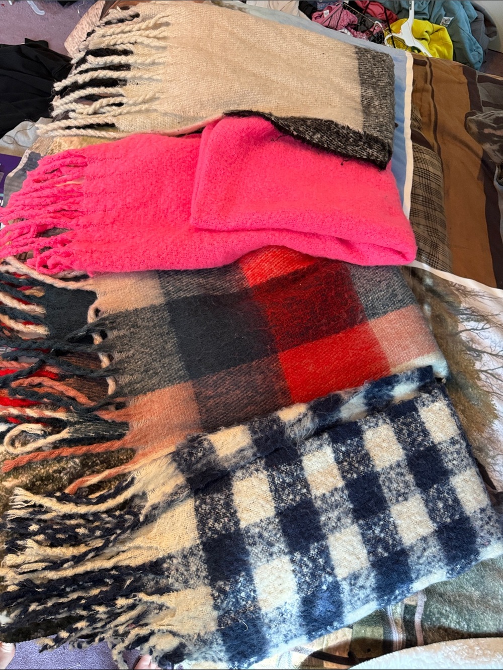 Aerie Winter Blanket Scarf Discount Bundle